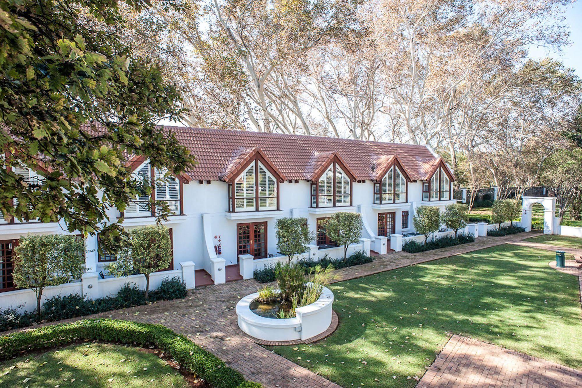 River Meadow Manor Centurion Exteriér fotografie
